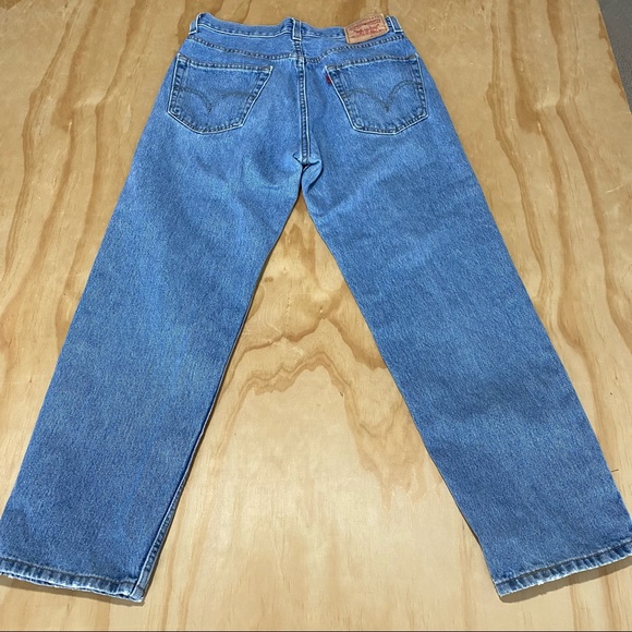 Vintage Levi’s 550 Relaxed Fit Straight Leg Mom Jean Size 33 x 30 (8) - Picture 3 of 11